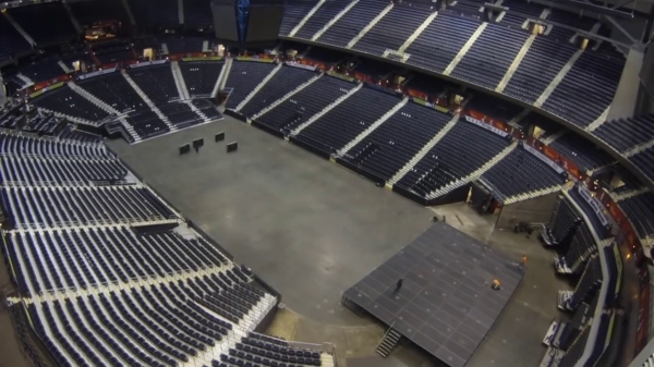 Impressive: zo wordt een arena in 8 dagen voor 7 verschillende evenementen omgebouwd