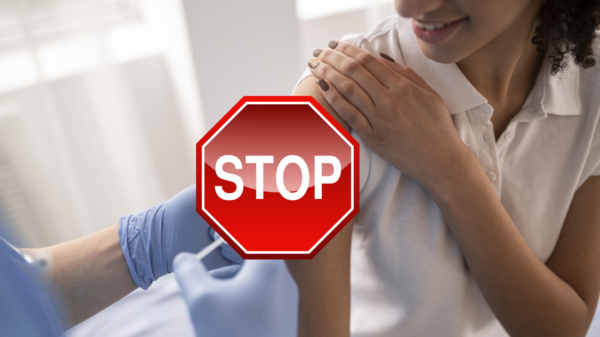 Ook Nederland stopt met prikken AstraZeneca, bijna 300.000 mensen kunnen fluiten naar een vaccinatie