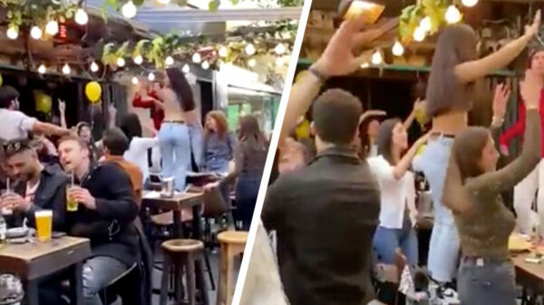 In Israël vieren ze ondertussen hun eigen gezellige vaccinatiefeestje