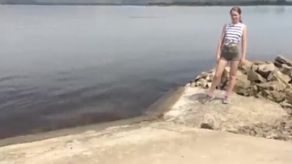 Kijk dan hoe goed ik over deze gladde rotsen kan lopen