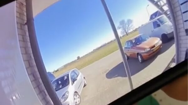 Superhandig zo'n deurbelcamera!