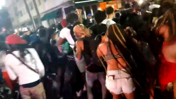 Chaos in Miami: meer dan 1000 partypeeps gearresteerd tijdens Spring Break-feestjes