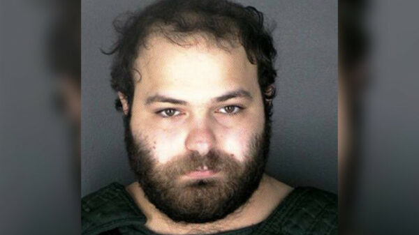 Dit is 'm; Ahmad Al Aliwi Alissa, de massamoordenaar van Boulder