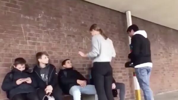 De Landelijke dag tegen het Pesten vieren we met een heerlijke karma-compilatie!