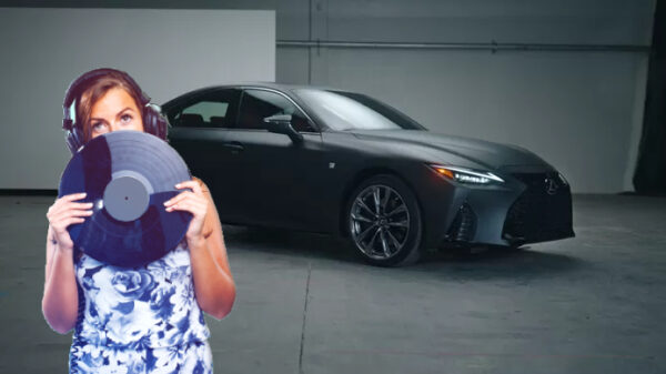 De Lexus IS Wax Edition is de perfecte hipstermobiel voor vinylliefhebbers