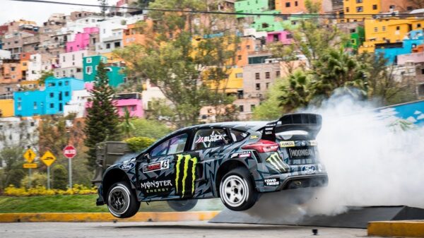 Ken Block gaat weer keihard los tijdens Gymkhana 10