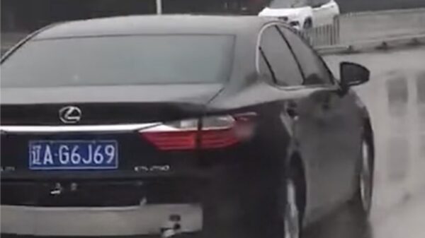 Vriend, ik heb nog iets van je