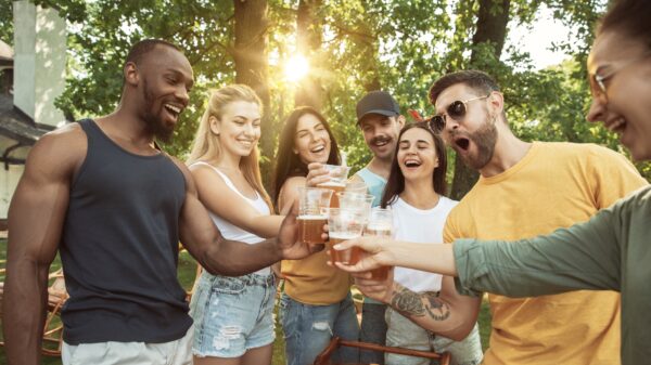 EIN-DE-LIJK: 21 april gaan de terrassen en winkels open!