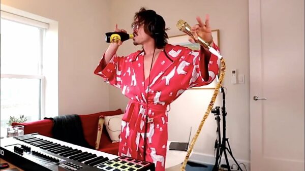 Goedemorgen: tijd om wakker te worden met eenmansband Marc Rebillet