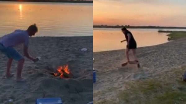 Puber-pyromaan zet met fles wasbenzine zijn maatje in de hens