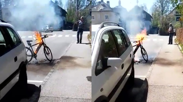 Brandende e-bike geeft verbazingwekkend mooi vuurwerk