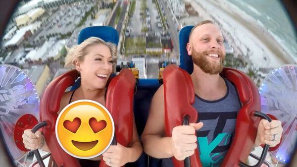 Slingshots met prettige dames zijn om twee redenen leuk om te bekijken