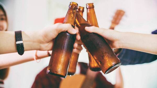 HOEZEE! De terrassen gaan wel/niet/wel/niet WEL op 28 april open