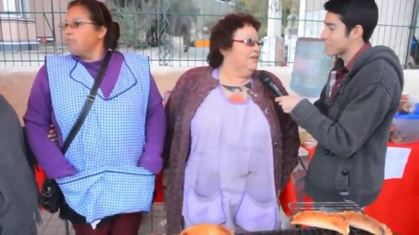 Vieze vuile steeldief eindelijk op heterdaad betrapt