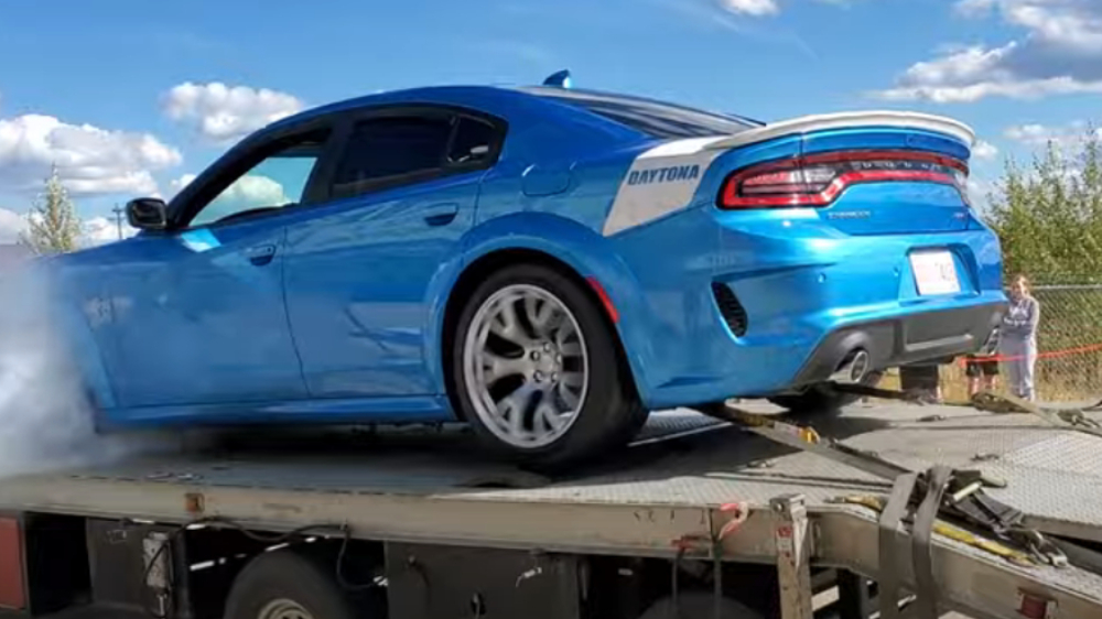 Superdikke Dodge Hellcat Charger kan naar de garage voor een nieuwe versnellingsbak