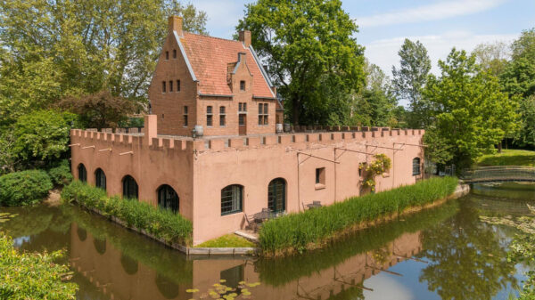 Altijd al in een kasteelwoning in Harmelen willen wonen? Grijp je kans!