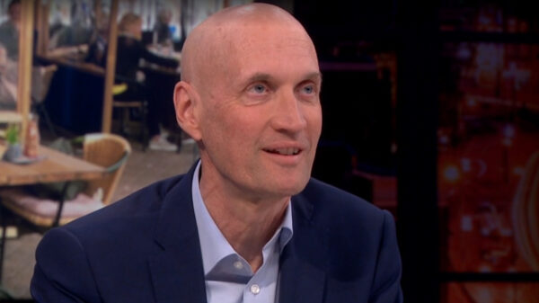 Wie zag dat nou aankomen: "Avondklok had geen enkel effect", aldus Ernst Kuipers