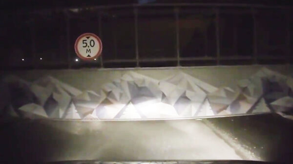 Plotseling.... Een brug