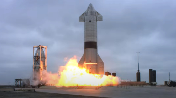 Onbemande SpaceX-marsraket maakt eerste succesvolle landing na testvlucht