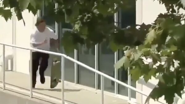 Enthousiaste skater is vandaag iets te enthousiast