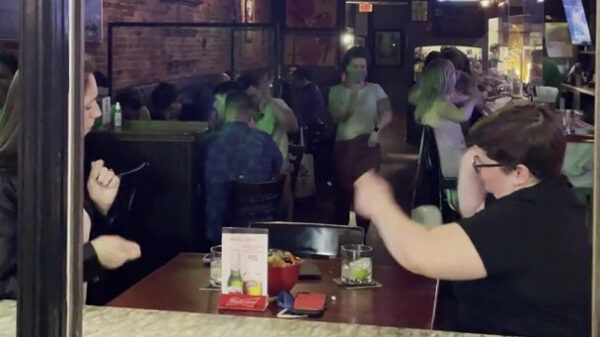 Als 'In The Air Tonight' in de kroeg voorbijkomt