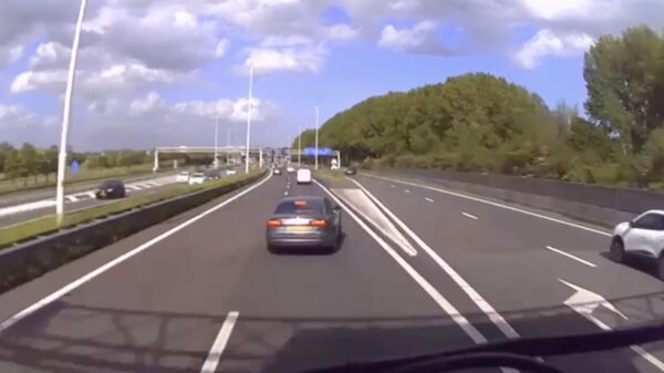 Kan gewoon: op het ALLERLAATSTE moment ff het afslagje meepakken