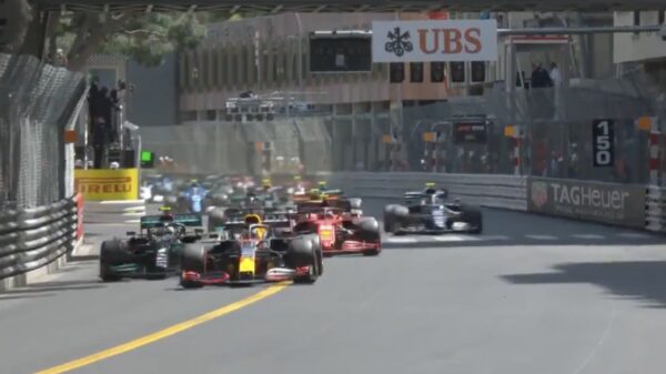 Hotsjeeeéé, Max Verstappen wint de Grand Prix van Monaco!