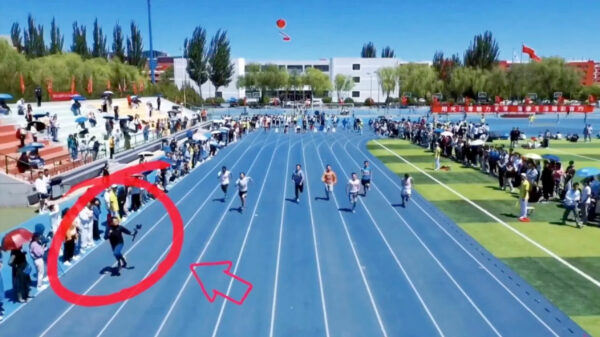 En de winnaarrrrr is: de filmende student