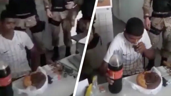 Attente politieagenten vieren 18e verjaardag van crimineel met cola en taart!