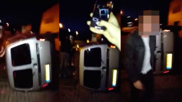 Urkers boos op eigenaar bestelbusje dus moest er iets gesloopt worden