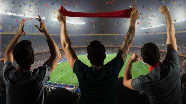 HOPPA! Nederland wint met 3-2 de eerste EK-wedstrijd tegen Oekraïne