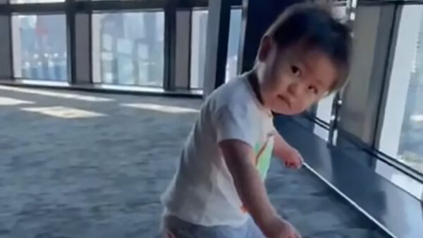 OH... SHIT... NIET... BEWEGEN...