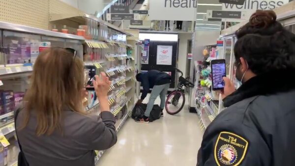 Welkom in San Francisco, waar het prima is om winkels leeg te roven