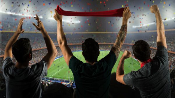 BAMMM. Oranje wint met 2-0 ook de wedstrijd tegen Oostenrijk!