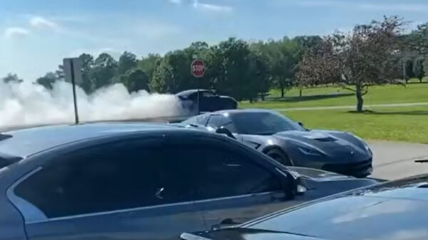 Driftamateur heeft het op één specifiek paaltje gemunt