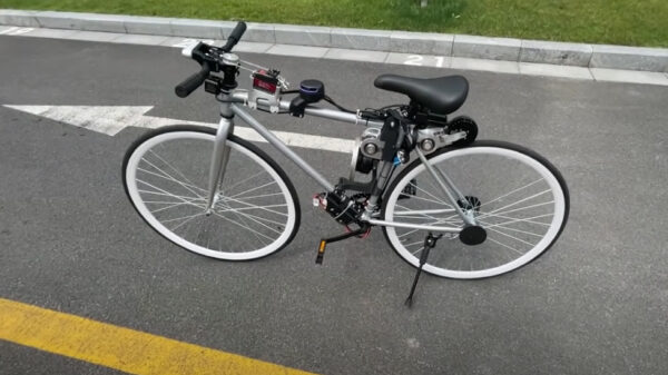 Wait what: uitvinder bedenkt en bouwt compleet zelfrijdende fiets