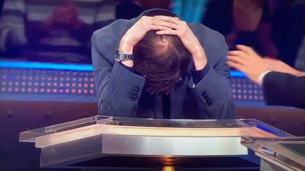 Uit de oude doos: patser gaat bij Weekend Miljonairs keihard op z'n bek