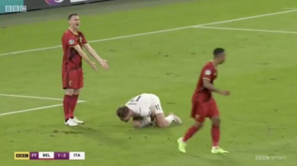 Immobile sterft duizend doden maar geneest op miraculeuze wijze na goal Italië