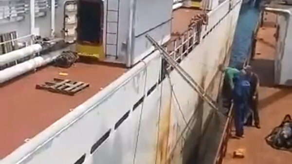 Safety first: een ladder als loopplank gebruiken