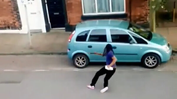 Hoppa: de theorie dat de aarde plat is kan de prullenbak in