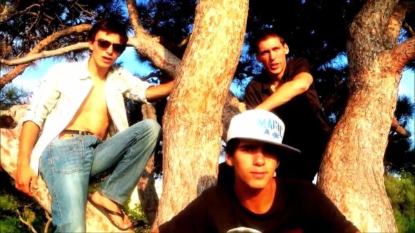 De muzikale monsterhit van de week: Three4ever - Passion Fruit