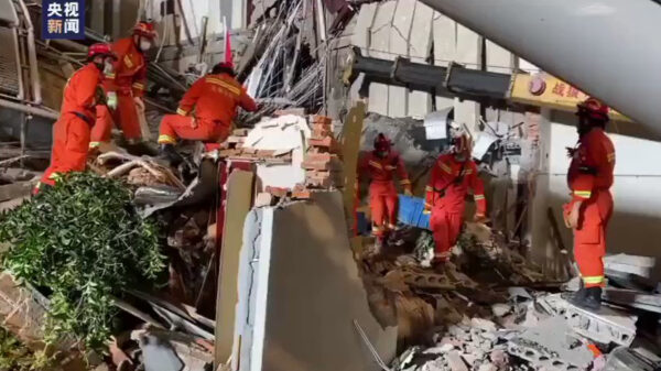 8 doden en 9 vermisten nadat Chinees hotel in Suzhou instort