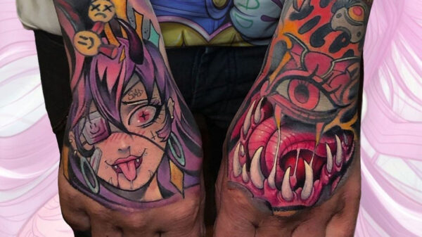 Liefhebbers van tatoeages komen weer volledig aan hun trekken (221)