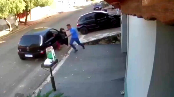 Als Buurman & Buurman allebei van de garage gebruik willen maken