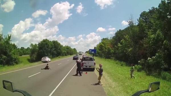 Vluchtpoging voor de politie leverde hem een stevige hersenschudding op