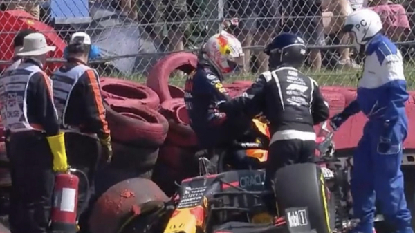 Max Verstappen reageert op social media na zijn crash op Silverstone