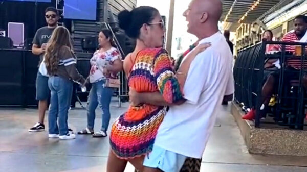 Suger Daddy en z'n nieuwste aanwinst gingen een avondje los in Las Vegas