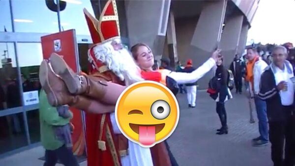 Die keer dat Sinterklaas ons allemaal op een upskirt trakteerde