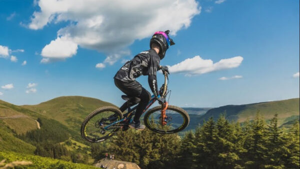 Heftige POV bewijst maar weer dat de Red Bull Hardline compleet geschift is