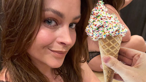 Had er iemand de derrière van Miljuschka met discodip besteld?